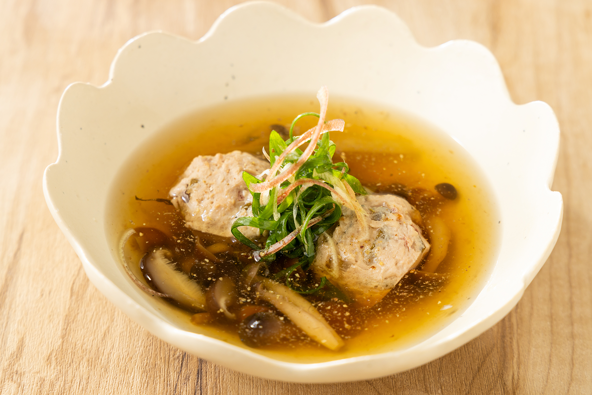 静岡県産 かつおの団子煮 しょっつる(塩魚汁)風味