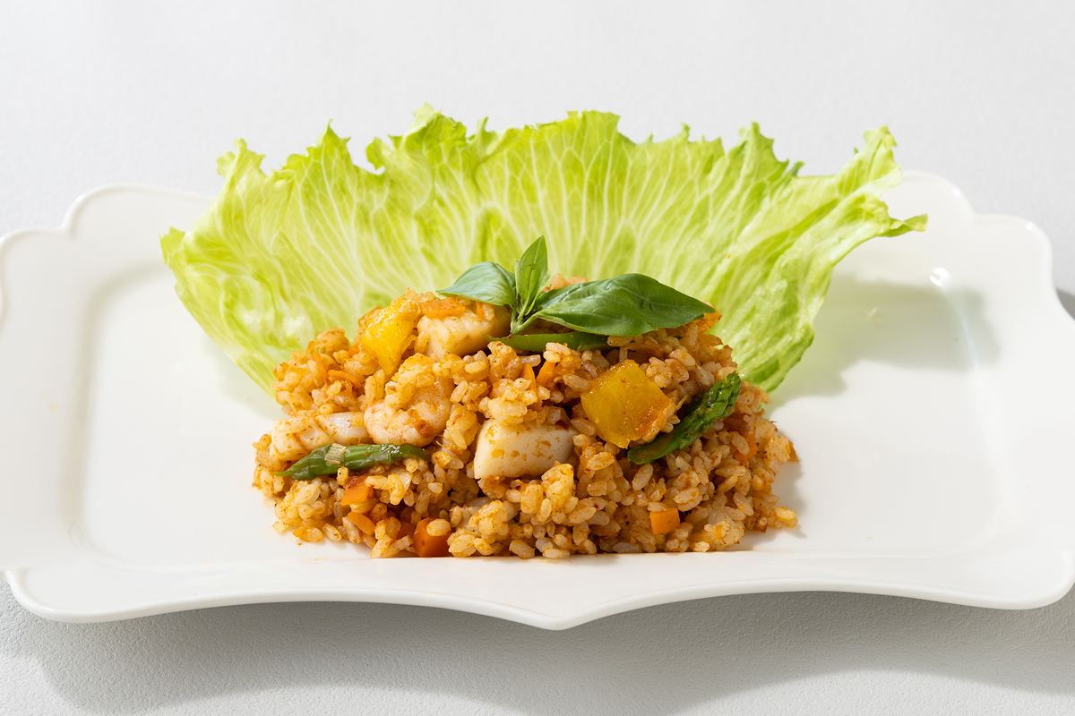 オリエンタル海鮮パイン炒飯