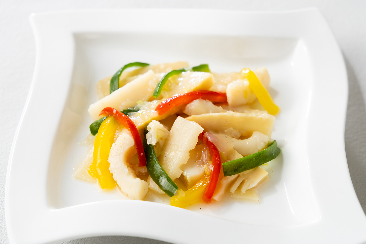 青森県産 アカイカと筍の塩味炒め