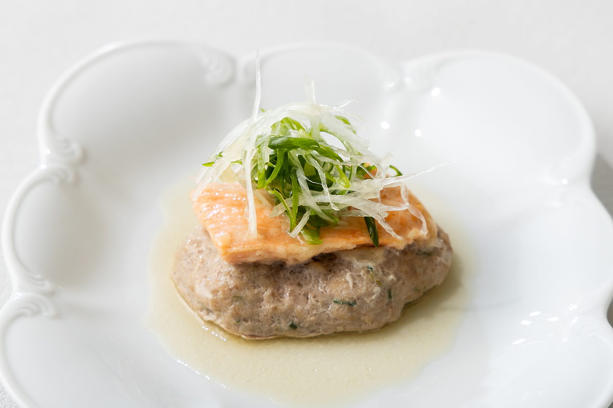 上海式蒸しハンバーグ 讃岐さーもん重ね